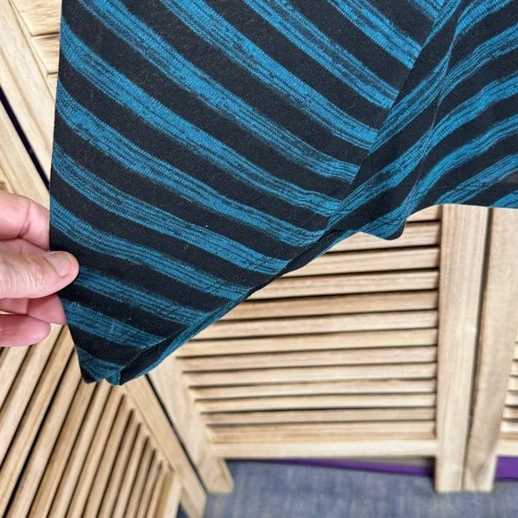 New Direction Woman Striped Black and Blue Women's Long Sleeve Top Size 2X - Picture 4 of 9